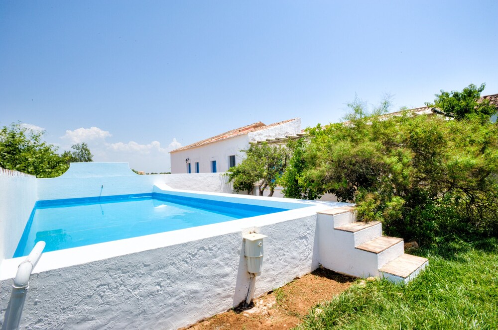 The Bougain Villa | Morgado do Quintão Vineyard Estate in the heart of Algarve 