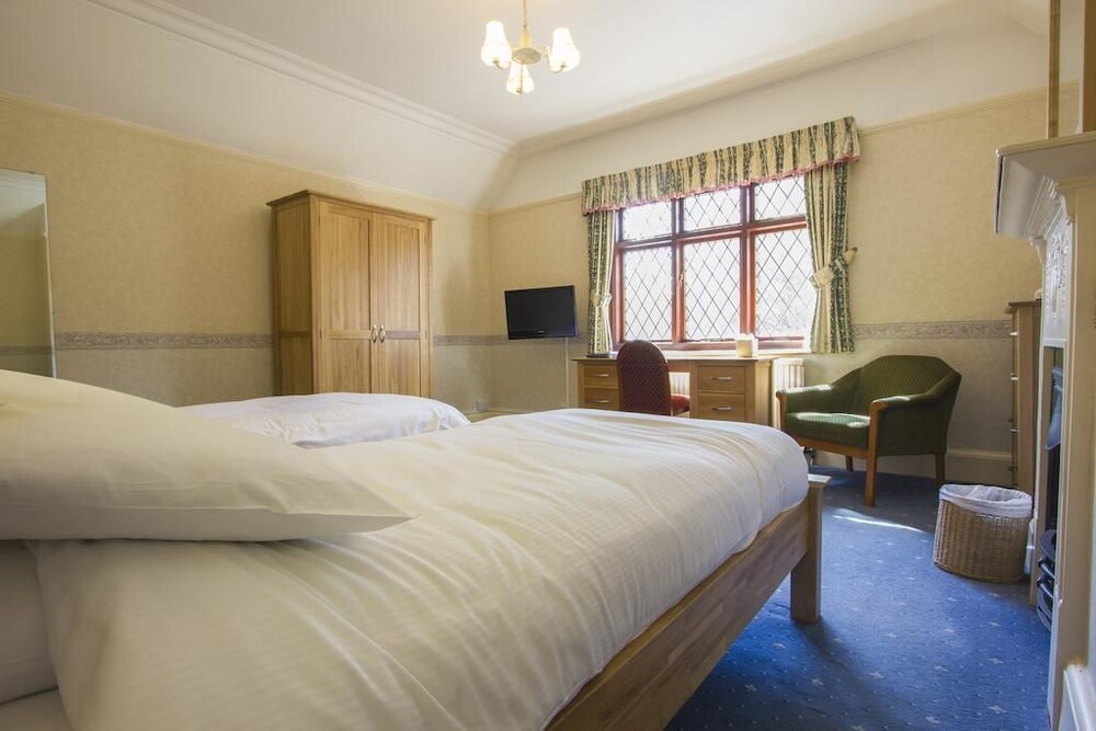 Springfield Country Hotel