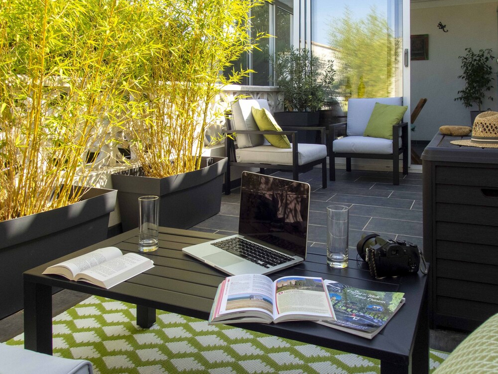 Paradise cottage, all services included, with magnificent heated pool