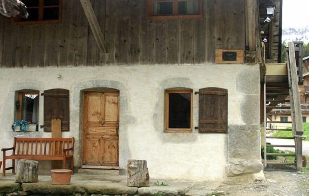 L'Abeille1834