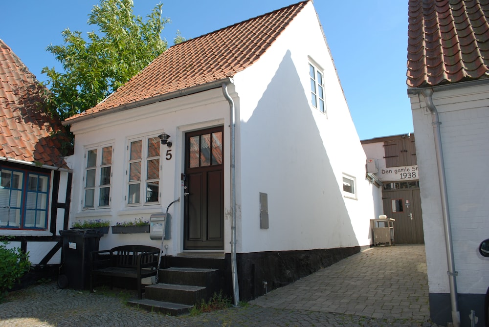 Slotsgade 5