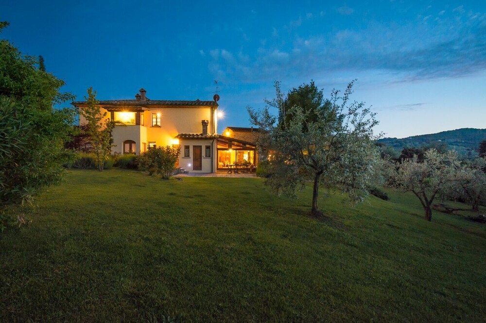 Eco Agriturismo il Capoverso, art, nature, comfort in the heart of Tuscany