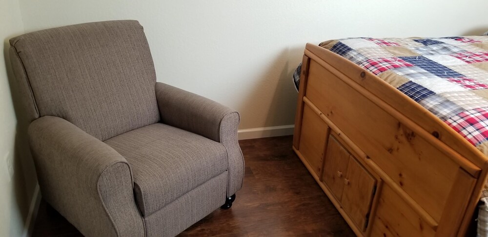 Quaint Studio in quiet neighborhood