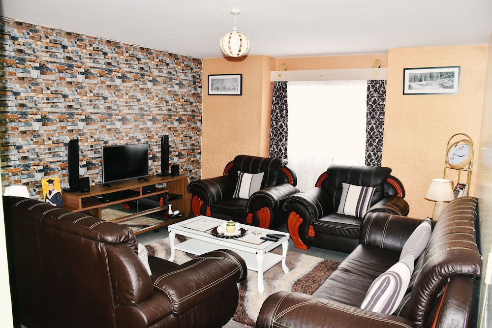 Titus Home Stay Nairobi