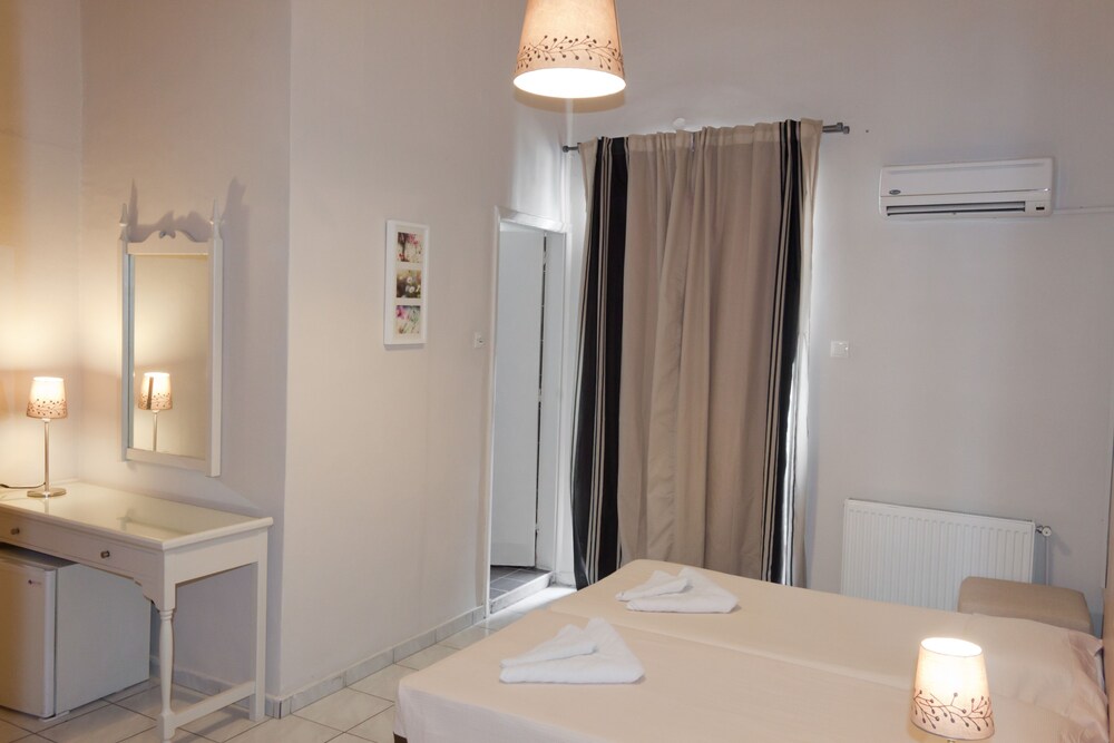 Noufara Hotel