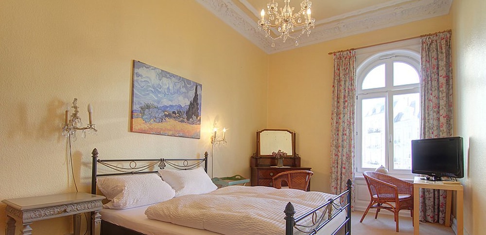 Bedroomforyou
