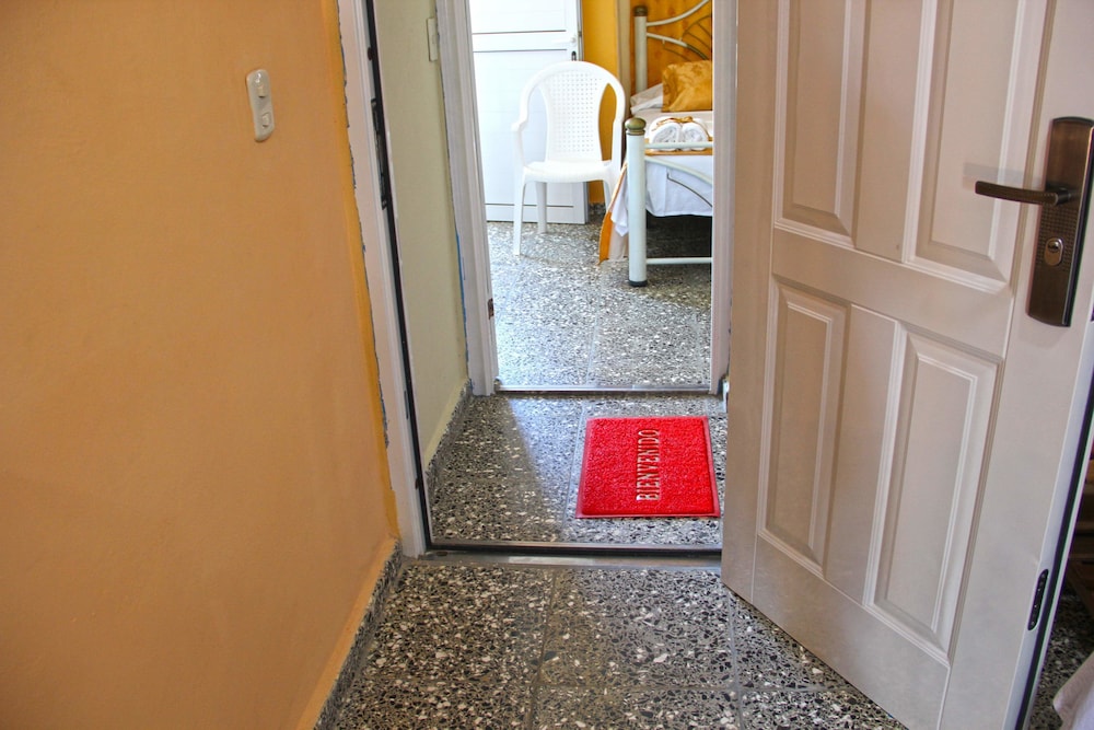 Hostal SolAire