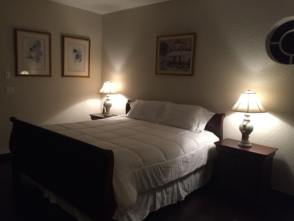 Ft. Lauderdale Guest House