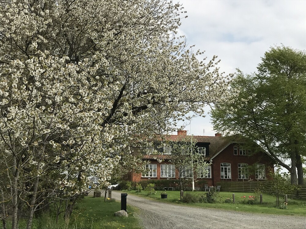 Wramsta Bed & Breakfast