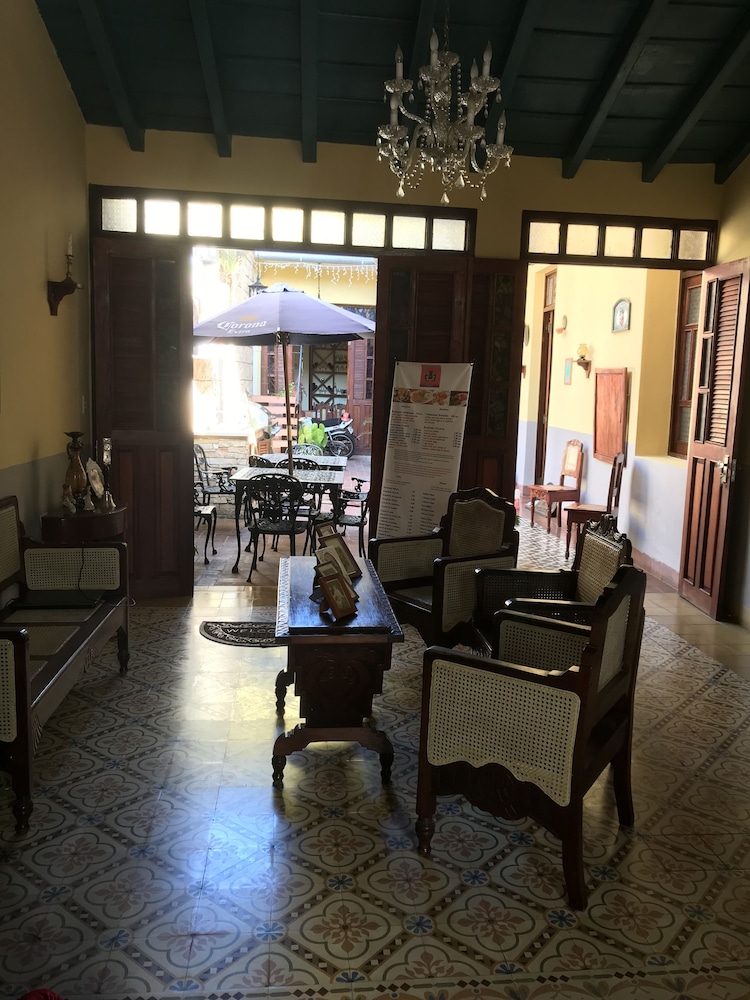 Hostal Santa Clara