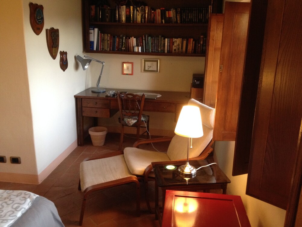 Private Villa and Garden with Spectacular Views of the Chianti Countryside