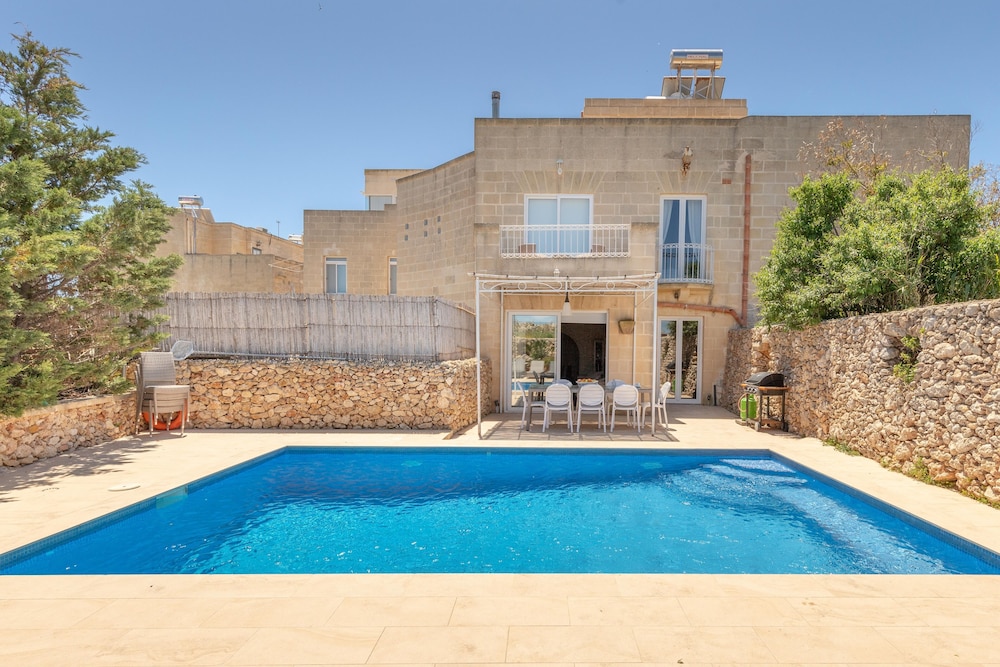 Idyllic Farmhouse with Pools and Views