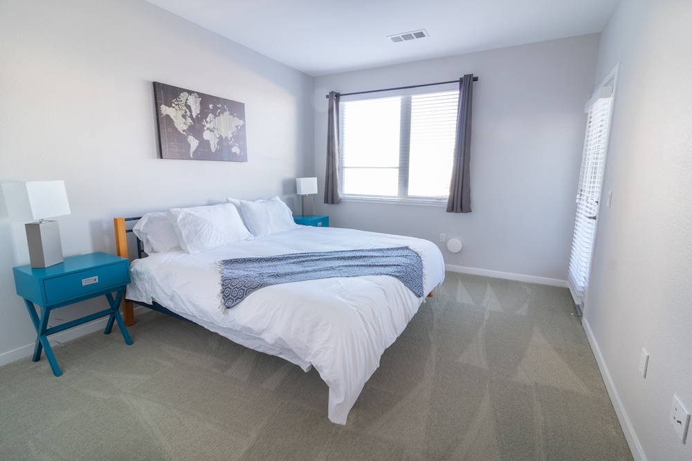 Kasa Menlo Park North Apartments