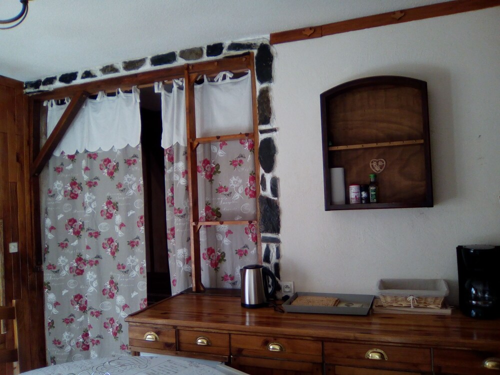 2-ROOM APARTMENT, 4/6 SLEEPING ST FAMILY STATION, MONTCLAR, FOOT SLOPES