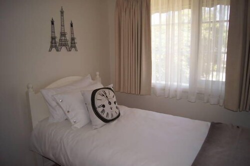 Briar Hill Accommodation