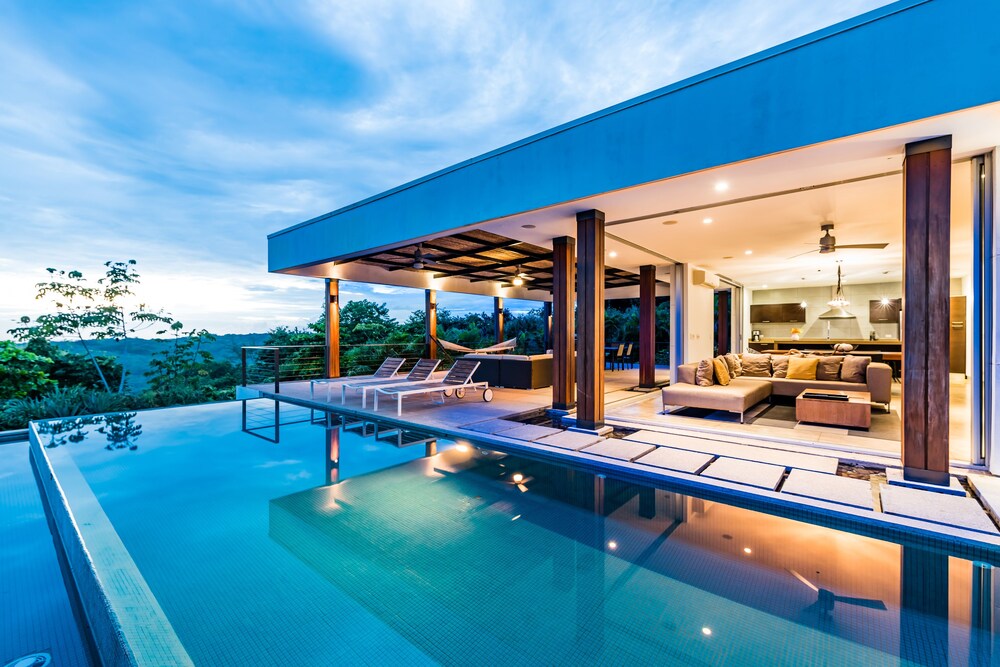 Luna Magnifica - Luna 18