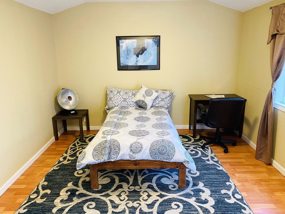 Cozy home away from home... Stanford, Googl, Amzn