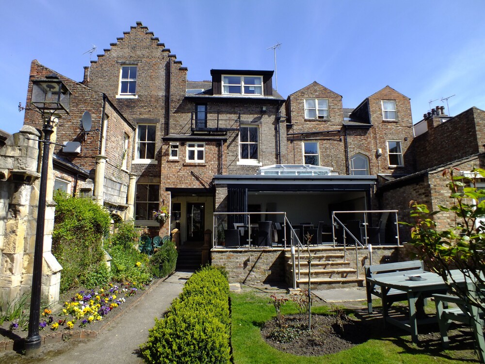 York Priory Guest House
