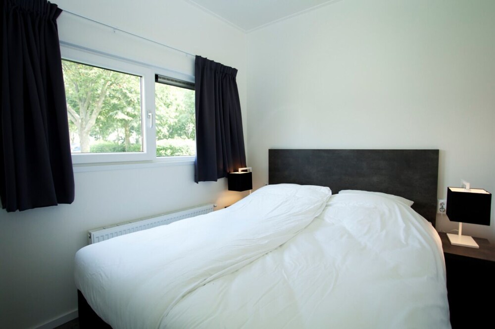 G Deluxe 5 people - Two Bedroom Resort, Sleeps 5