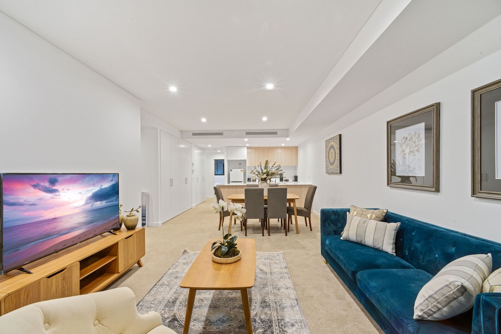HomeHotel New and Comfort 3 Bedrooms