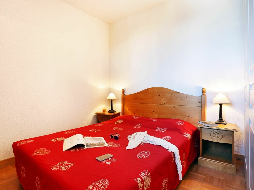 Nice apartment for 8 guests with WIFI, pool, pets allowed and parking