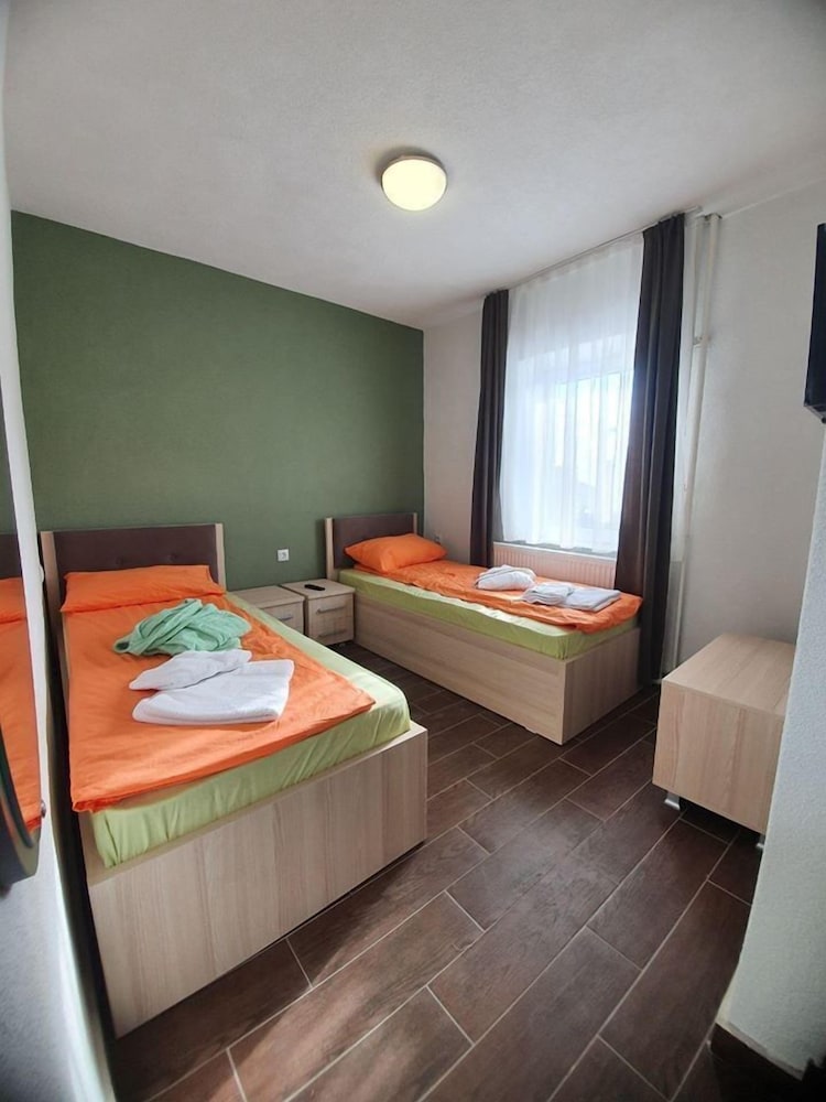 Hotel Arena Teteks
