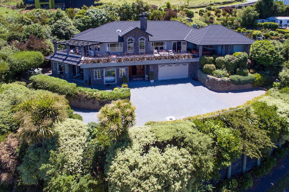 Tauhara Sunrise Lodge