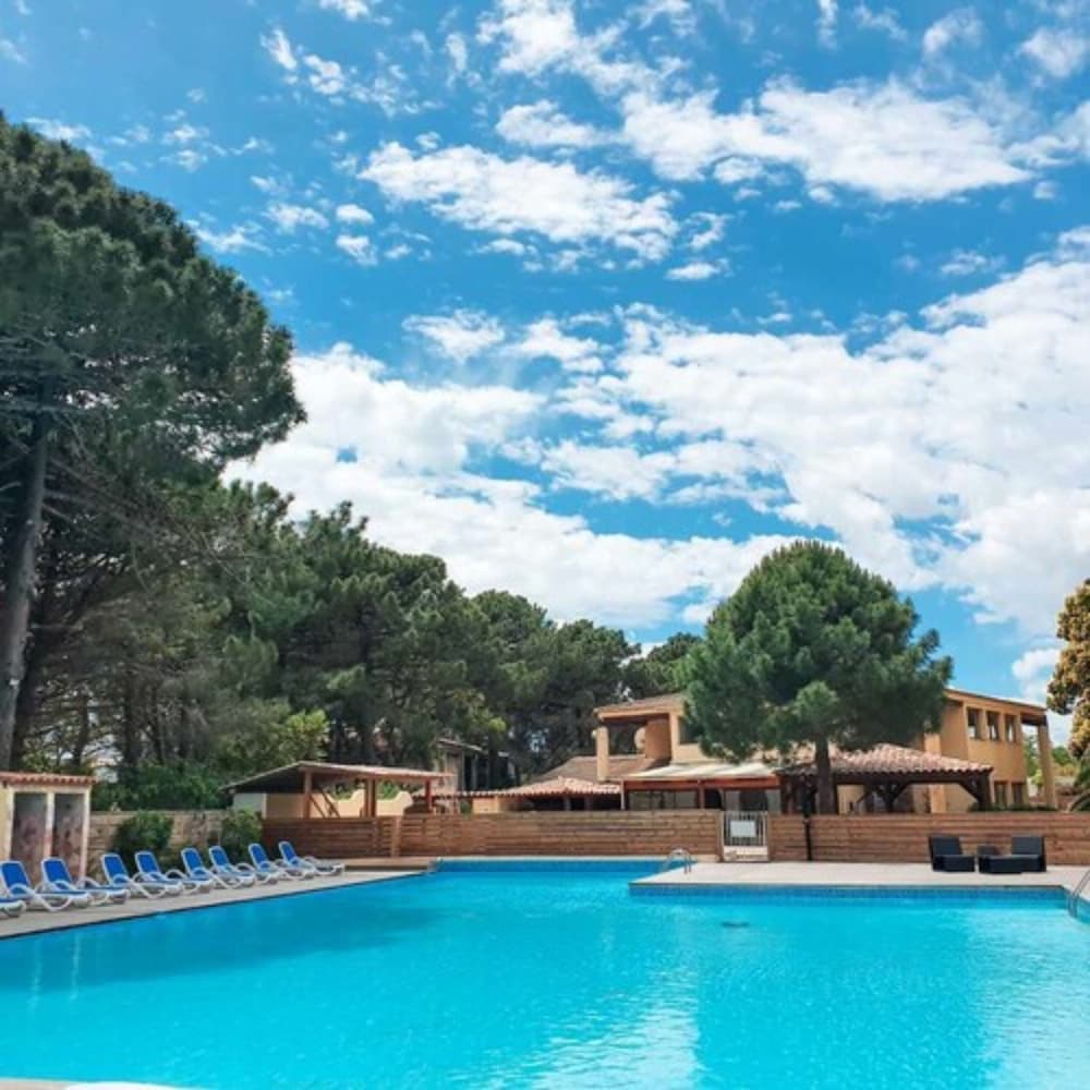 Residence Fiori Di Cala Rossa
