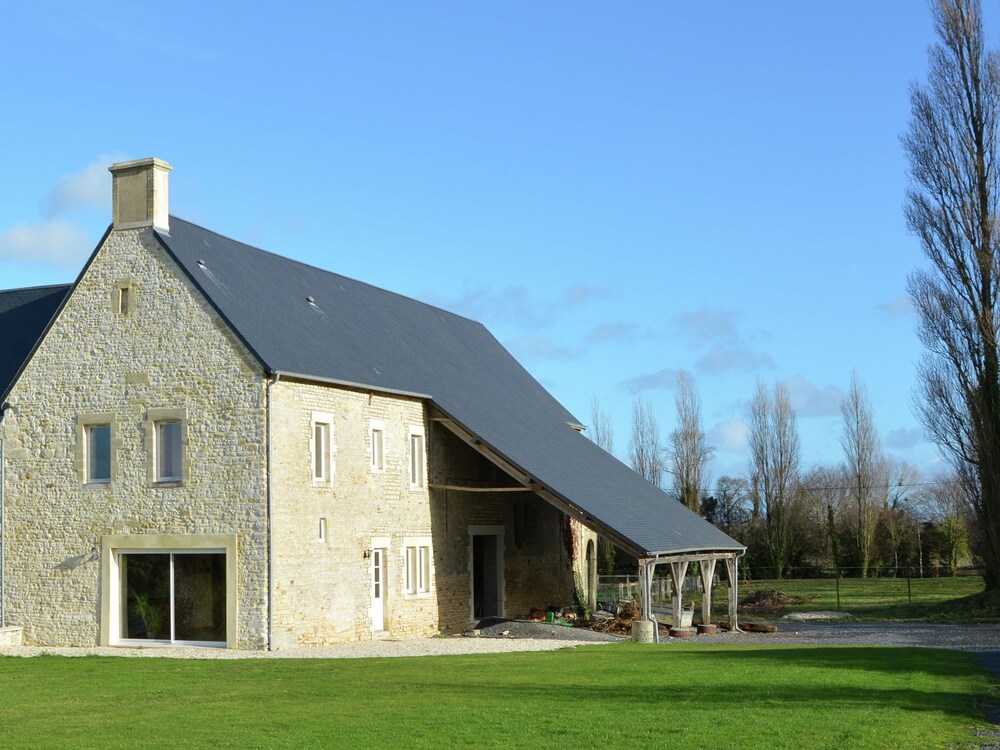 Cozy Farmhouse in Maisons With Fireplace