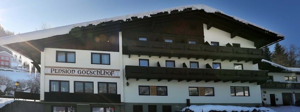 Hotel-Pension Götschlhof by Skinetworks