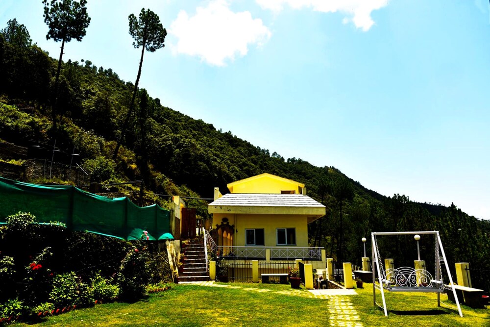 Mumukshu Resort