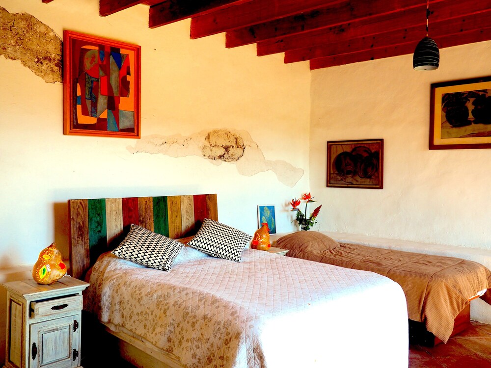 Rancho El Reencuentro Eco-Hotel