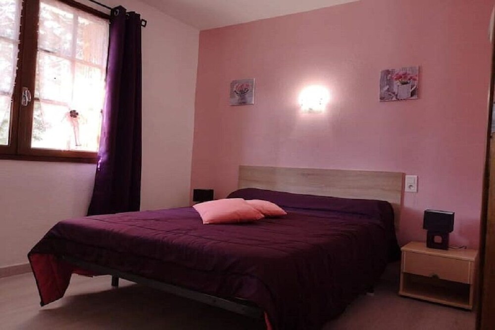 Les Lavandes de Capluc appt the Blue Chardons