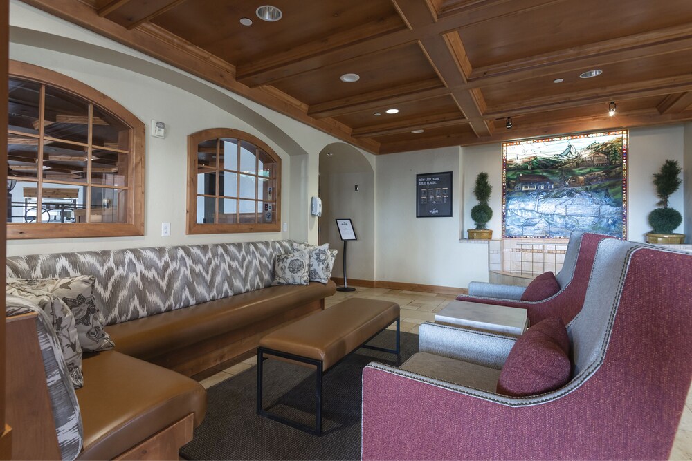 (237) ZERMATT RESORT HOTEL