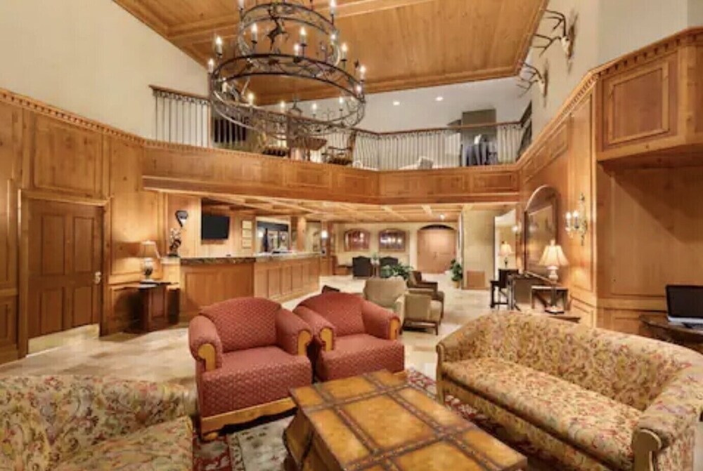 (2024) ZERMATT DBL QUEEN SUITE