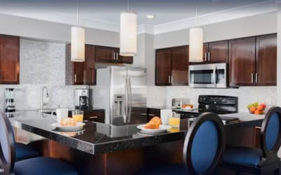 From July 17 -21: Disneyland is a walk away in this family suite!