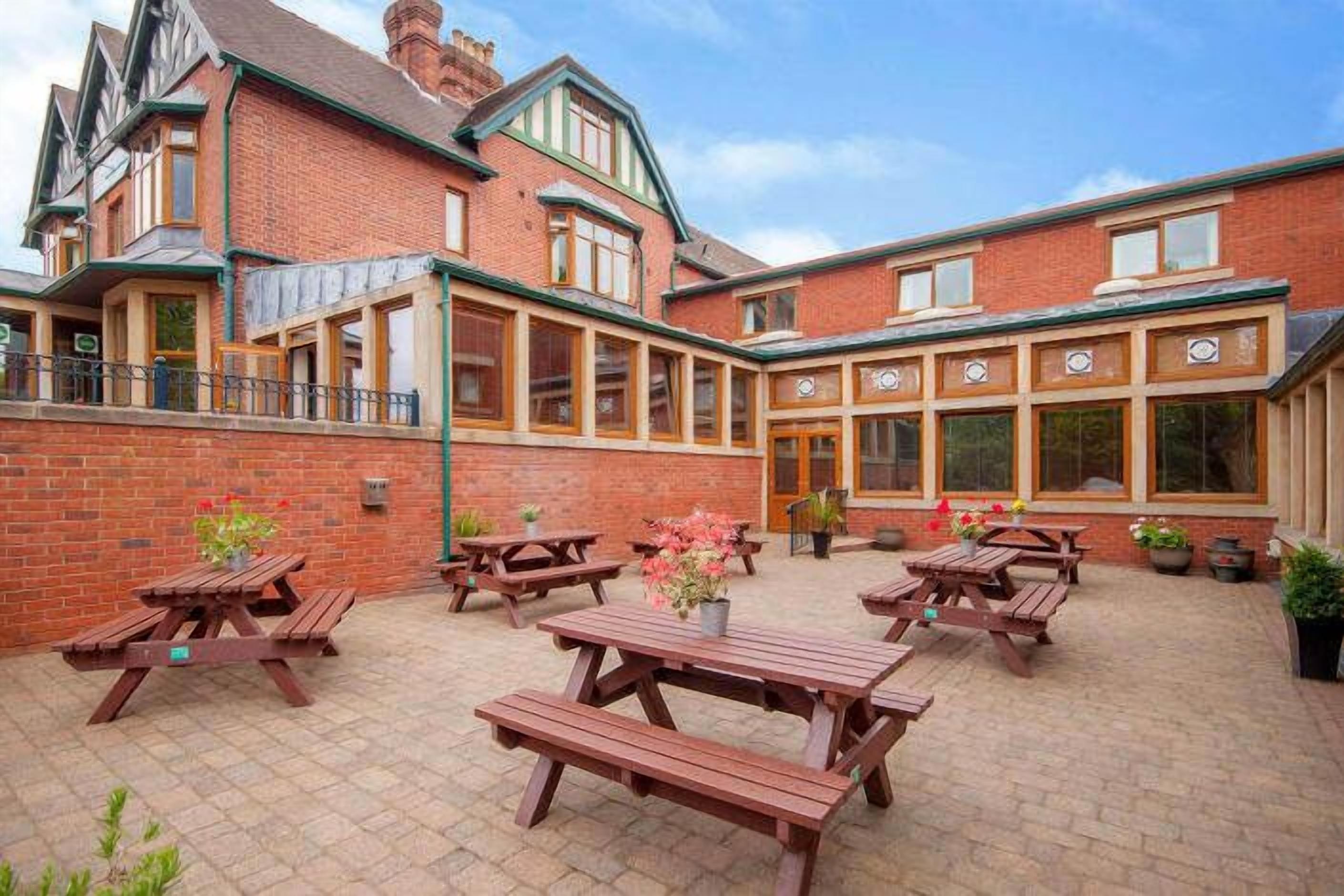 Staindrop Lodge Sheffield, Trademark Collection by Wyndham
