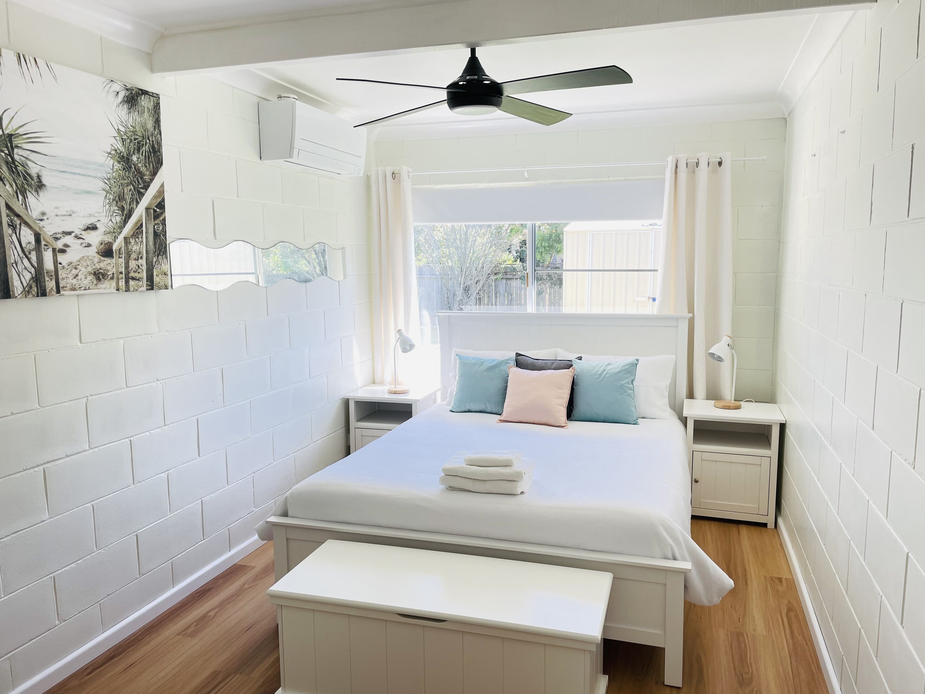 Beach Stay  Partial Ocean Views Family Friendly 3 mins walk to the beach!
