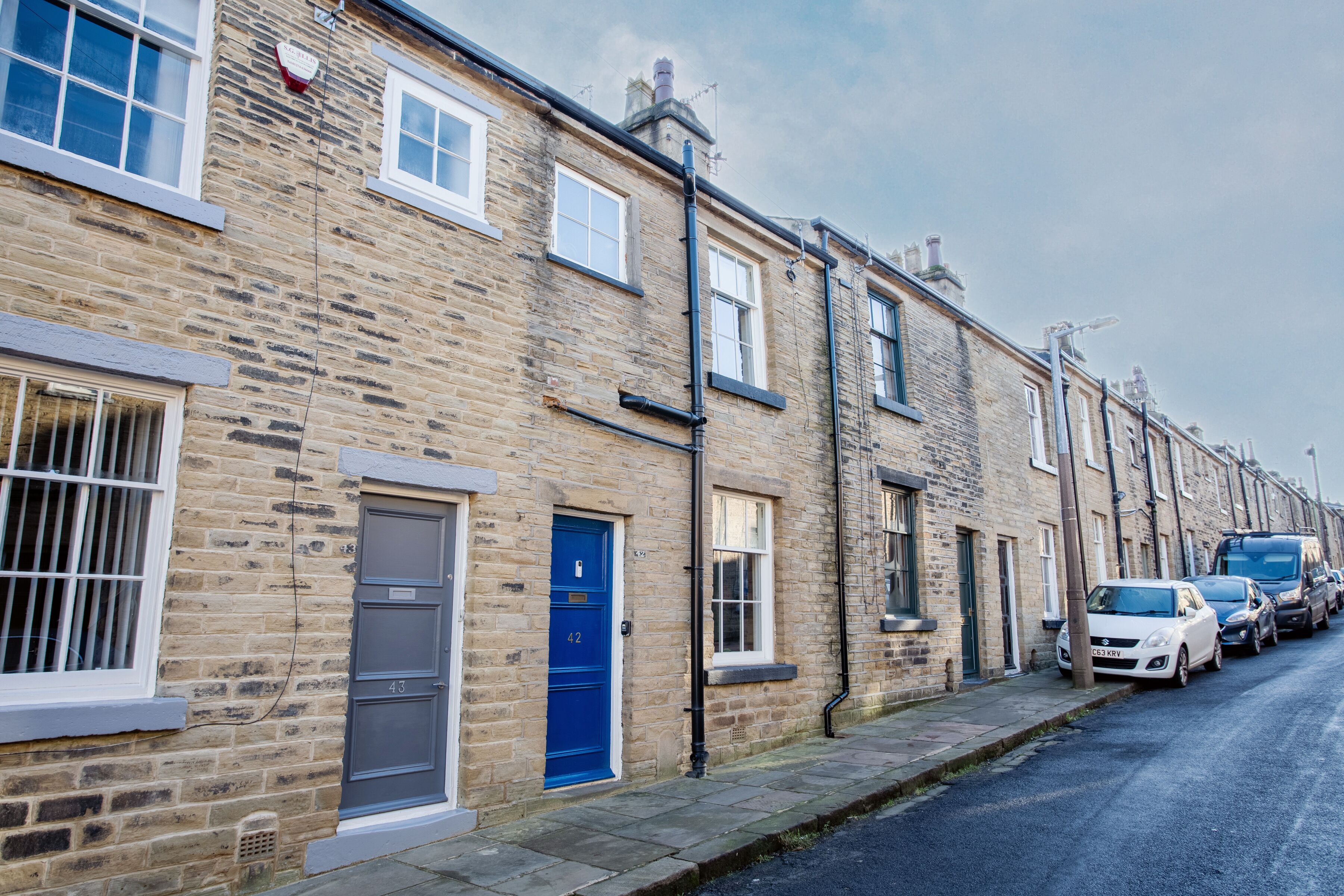 Cosy 2 bedroom Cottage in a World Heritage Village