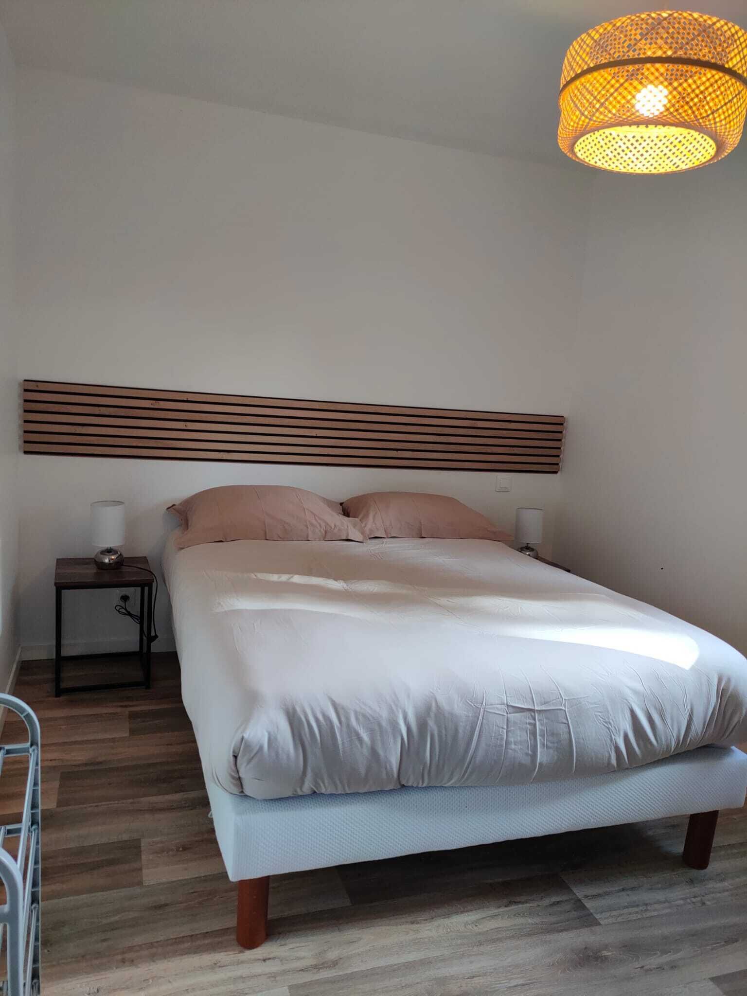 Charmante Chambre à Louer à 5 Minutes de Vannes