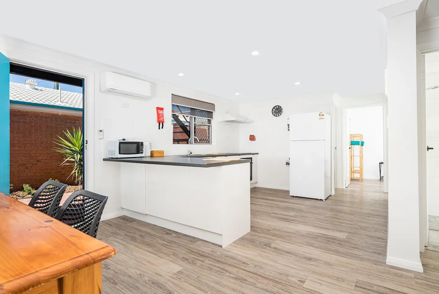 2 Bedroom Unit   Central,  5 minutes walk to pristine beaches! Newly renovated
