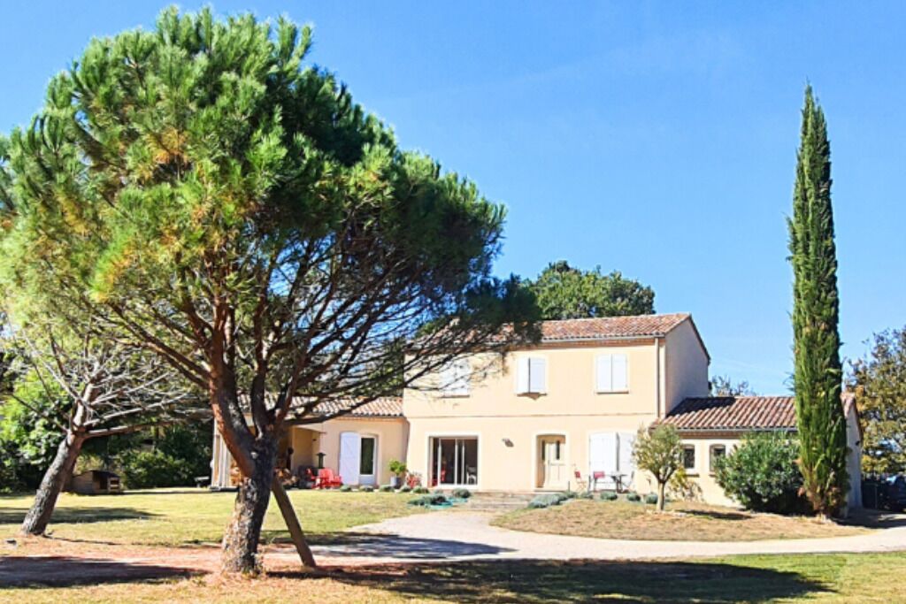 Spacieuse Chambre Indépendante à la Campagne à Proximité de Revel et Puylaurens