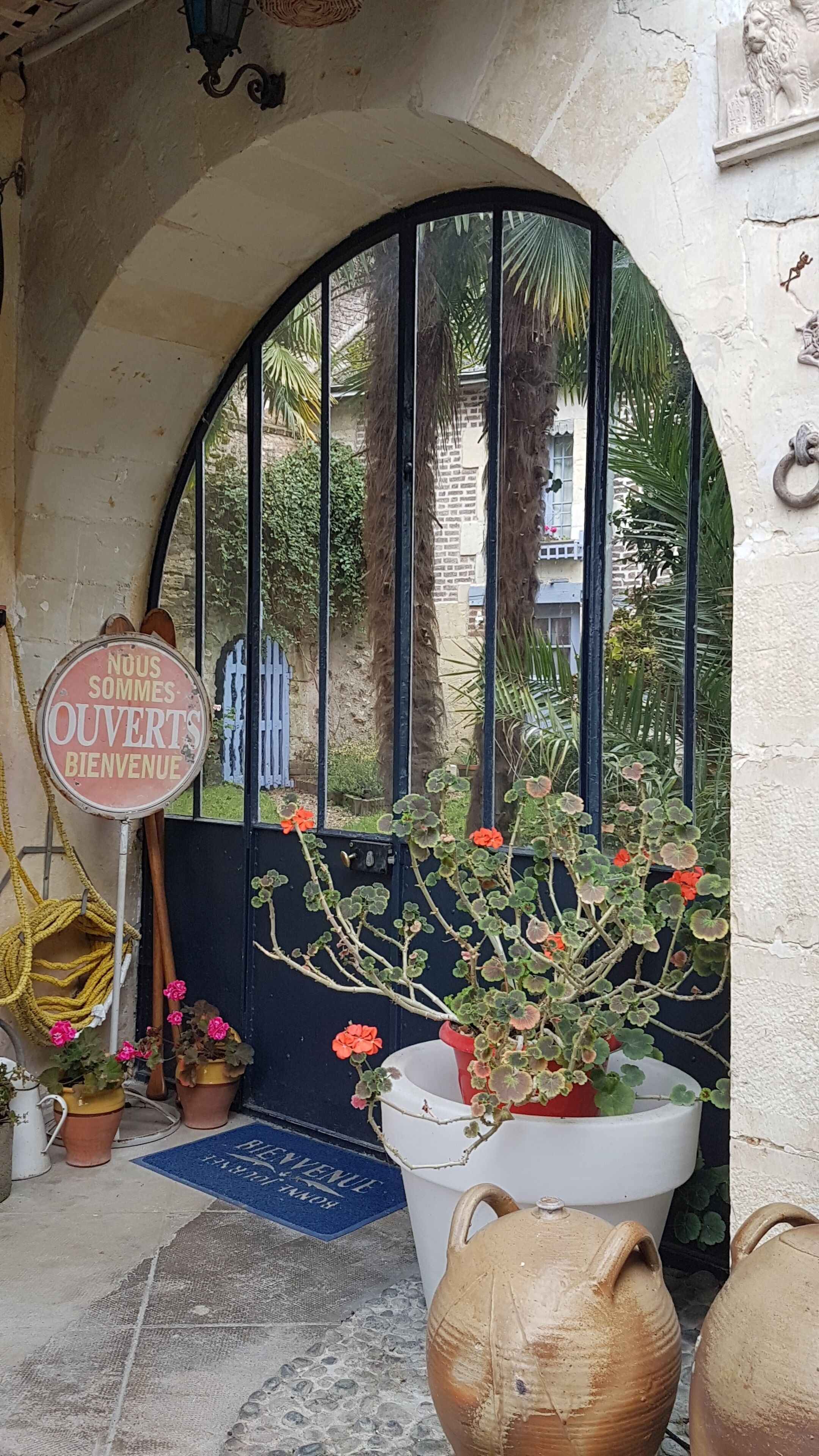 Un Petit Cocon de Sérénité au Coeur du Village Troglodytique de Trôo