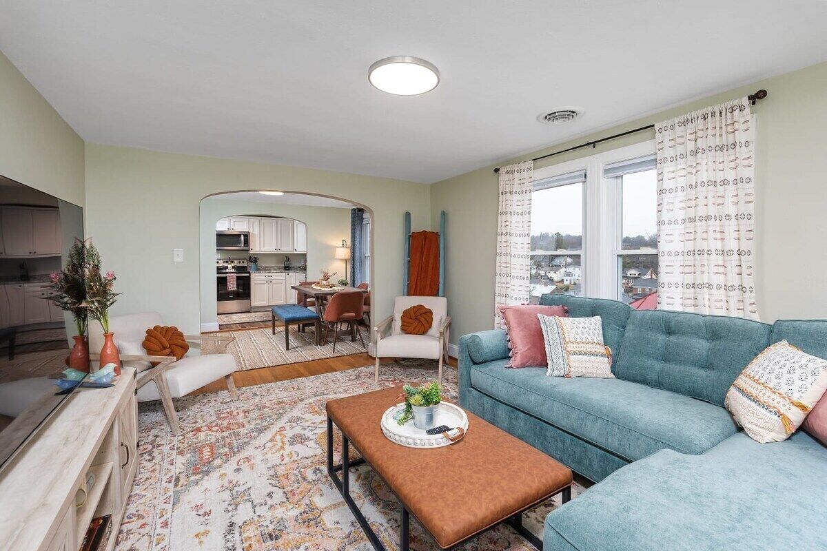 The Nest: Cozy Staunton Apartment + Walk Downtown