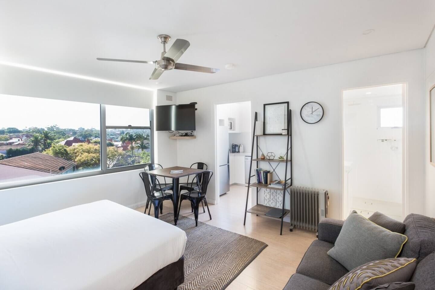 Mosman Bay Magic Harbourview Studio with Rooftop