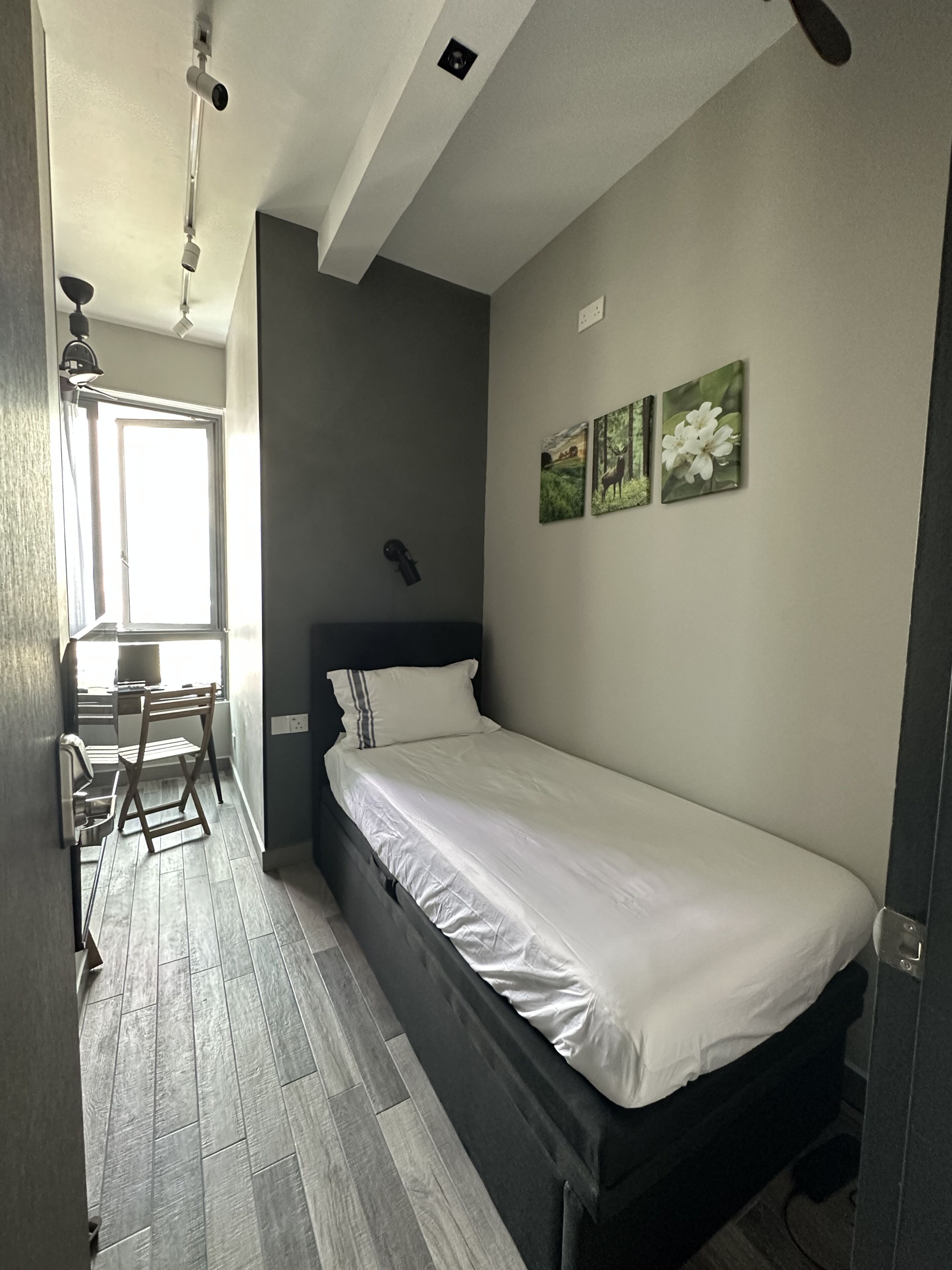Serviced Room | Luxury Class Condo | Upscale District of Singapore | Orchard Rd