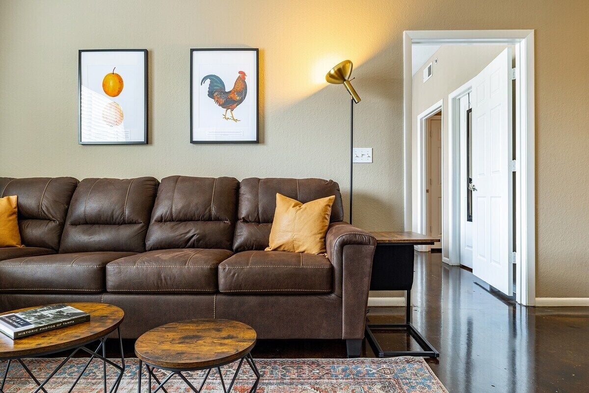 Big Guava in Channelside 2/2 Double Master King