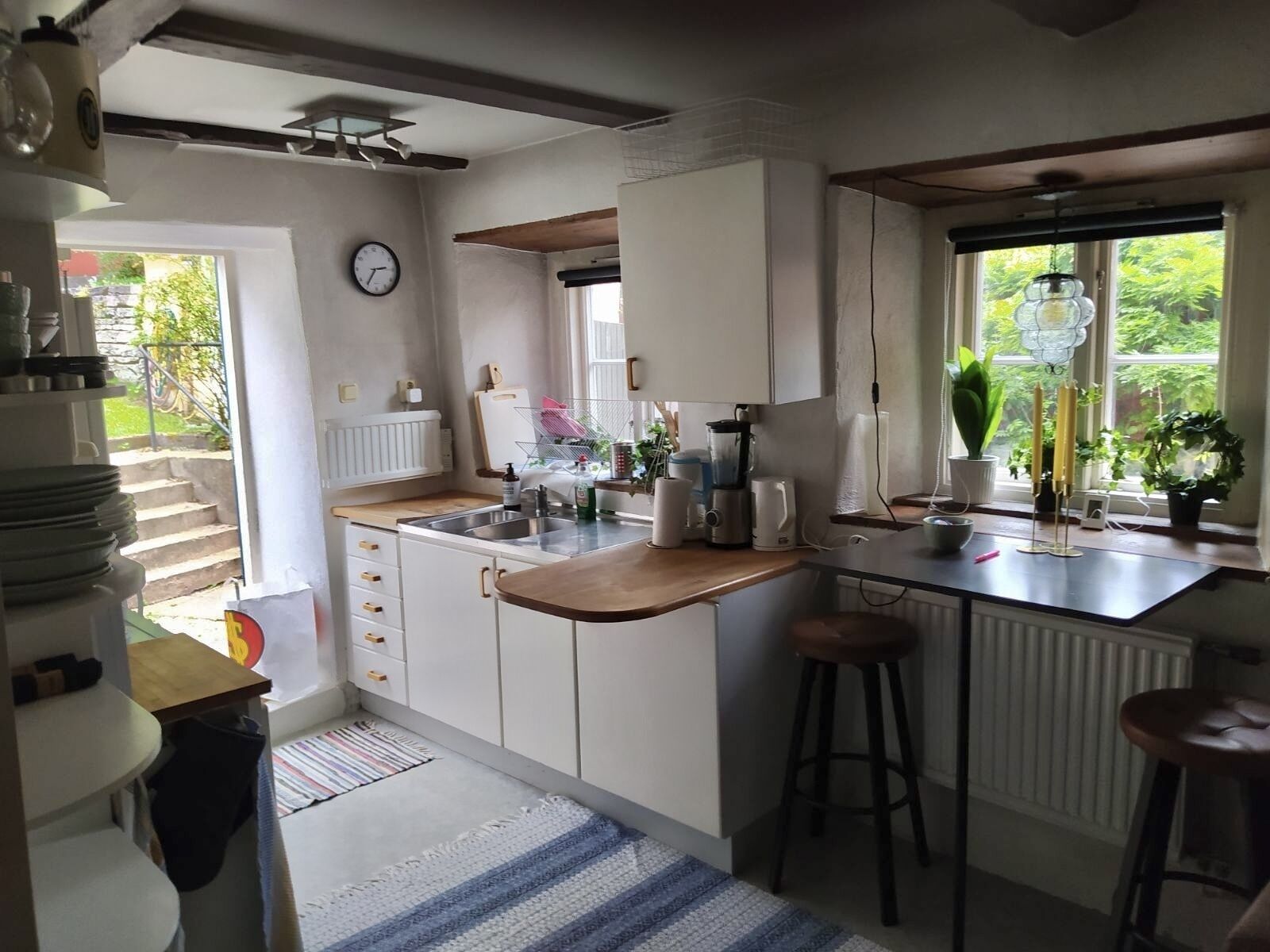Cozy apartment Inside the Visby Walls. Close by to the Visby Cathedral 