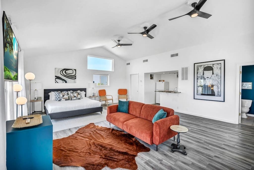 Thistle Hill Modern Barndominium wt Amazing View!