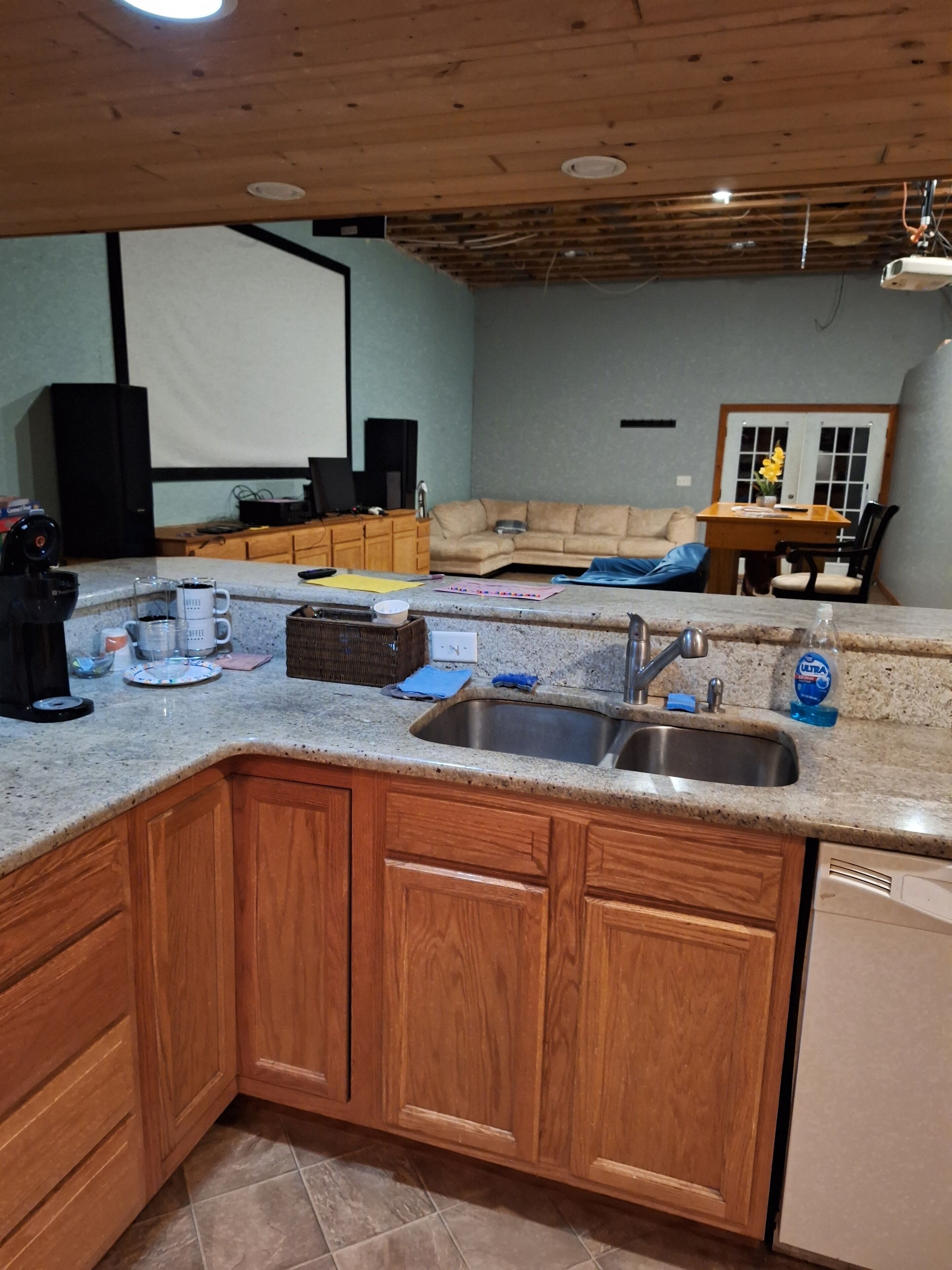 Connect with nature on private horse farm. Kid & Pet friendly